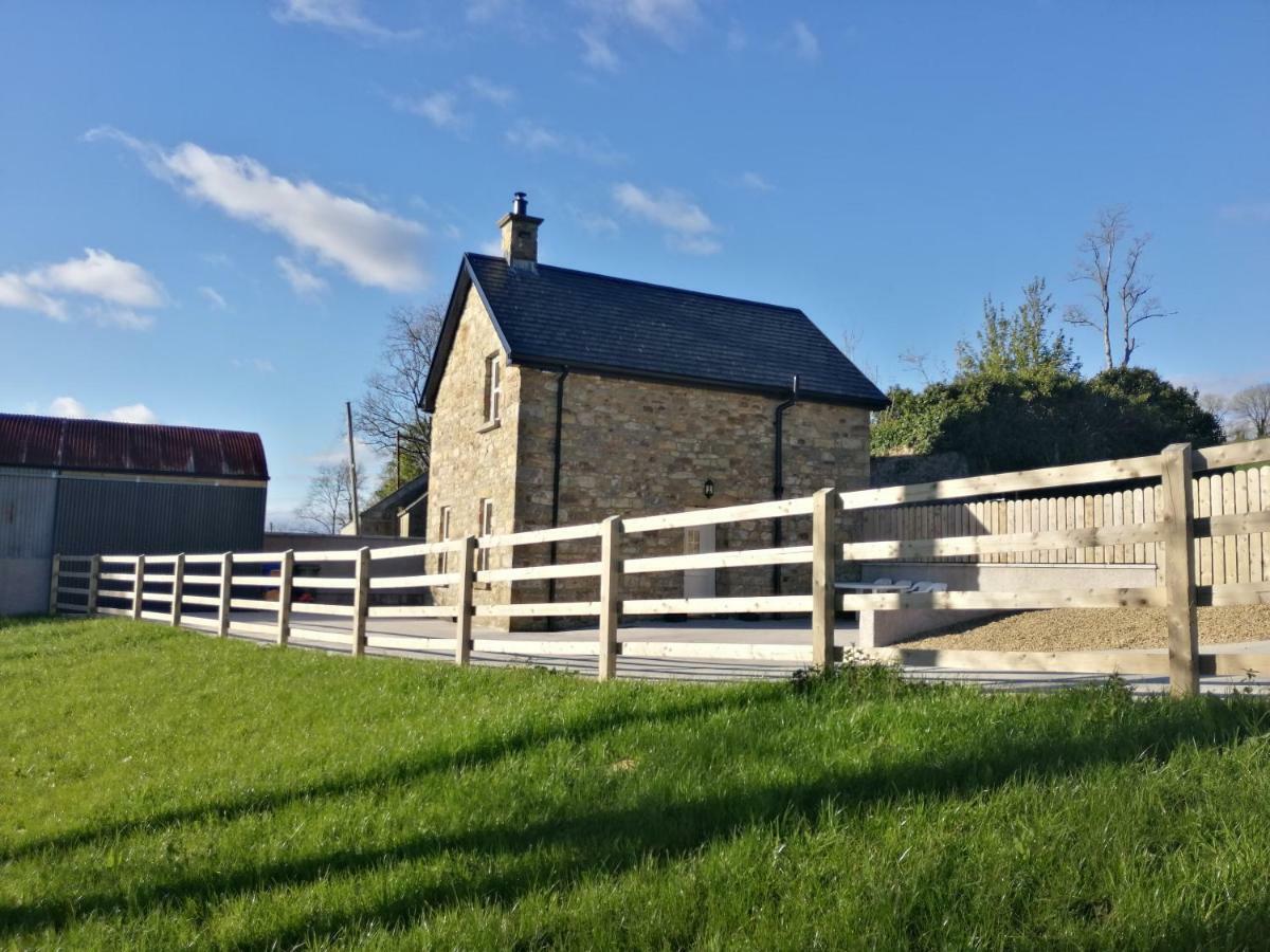 Knockninny Barn At Upper Lough Erne, County Fermanagh 恩尼斯基林 外观 照片